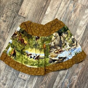 Girls size 5 split skirt